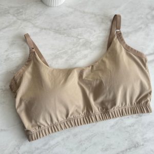 Top Liso Com Bojo Removível - Imagem 6